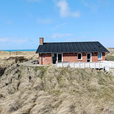 4 Star Holiday Home In Lokken