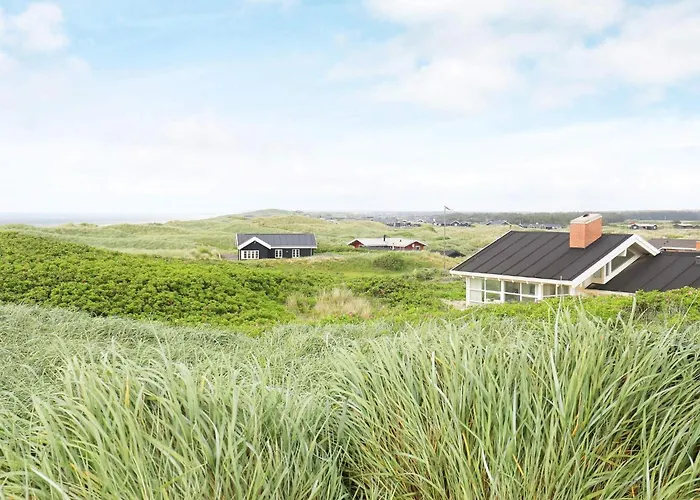 בית נופש Panoramic Seaside Retreat - By Traum