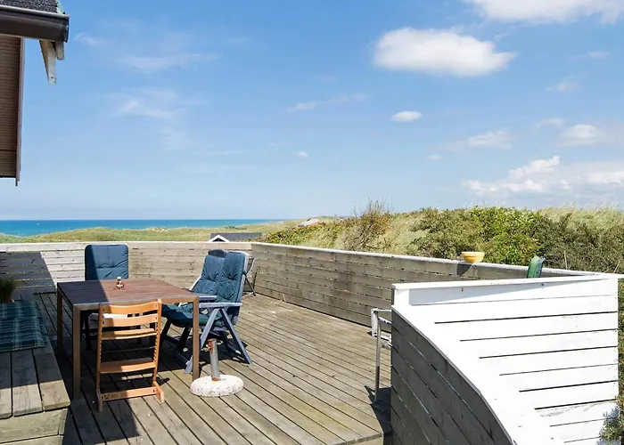 Panoramic Seaside Retreat - By Traum לוקן
